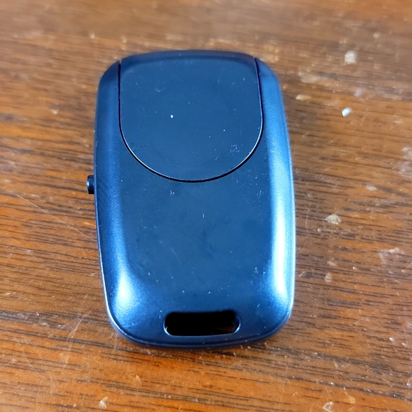 Bluetooth camera phone remote - Picture 3 of 4